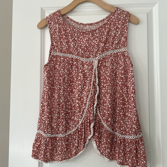 DONATED JAMAICA 🇯🇲 Anthropologie Maeve Quinn Lace Peplum Top w Split Back - Picture 7 of 14